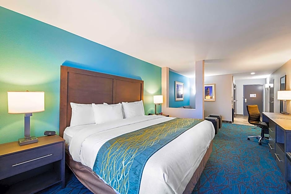 Comfort Inn & Suites Oklahoma City near Bricktown