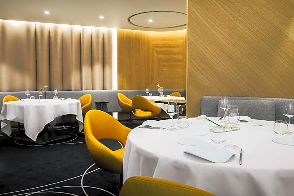 Chapeau Rouge par William Frachot - Hôtel Espace Bien-être & Restaurant étoilé