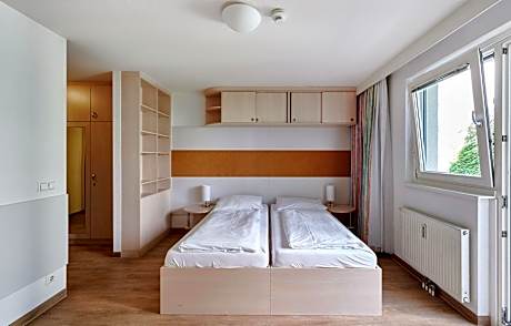 Apartment (2 Adults)