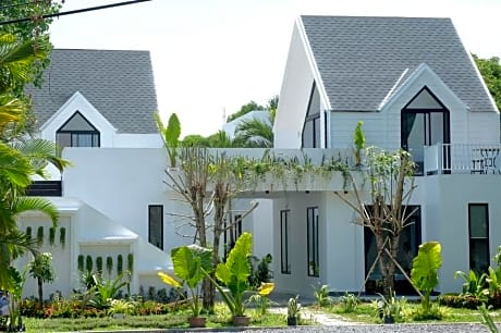 Kampot River Bungalow ( New)