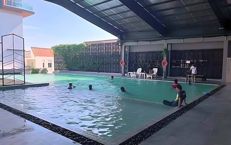 THE VITA PLUS HOTEL
