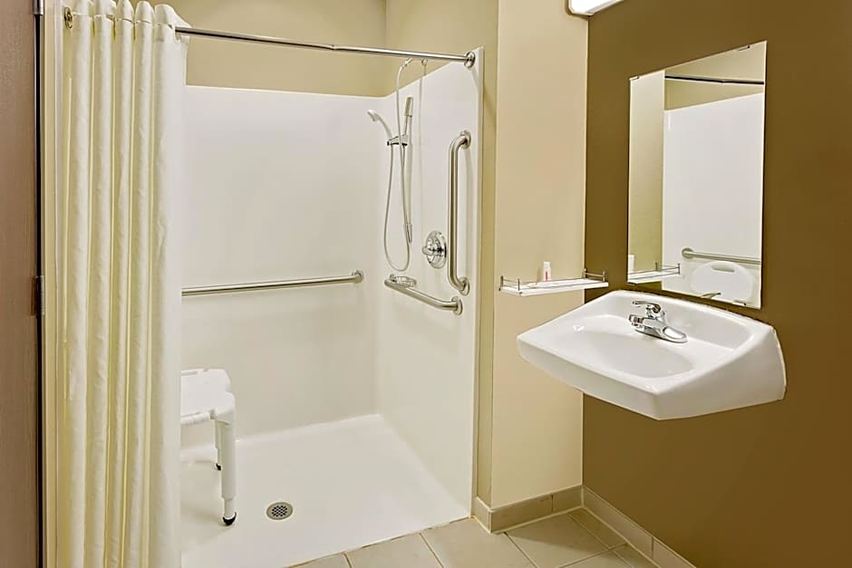 Microtel Inn & Suites By Wyndham Prairie Du Chien