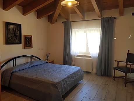 Queen Suite with Sea View