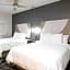 House Hotel