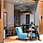 The Den Bengaluru, Lxr Hotels & Resorts