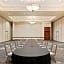 Embassy Suites By Hilton Hotel Tampa-USF/Near Busch Gardens