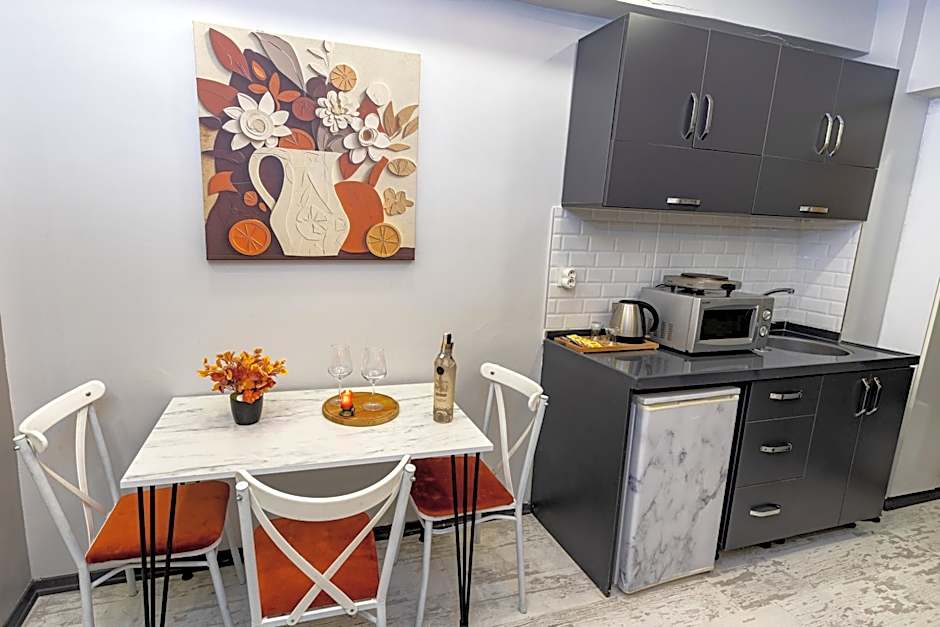 APOLLO HOTEL & APARTMENtS