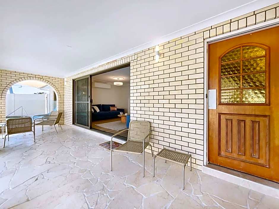 Bribie Beach House with Pool - Walk to Surf & Shops