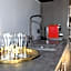 Akureyri Lux Apartments with hot tub access