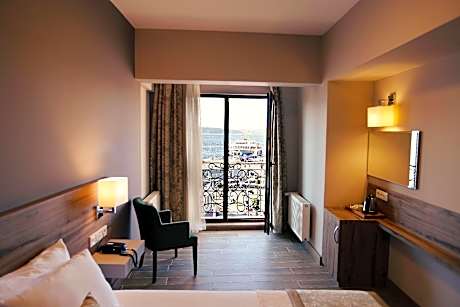 Standard Room with Sea View