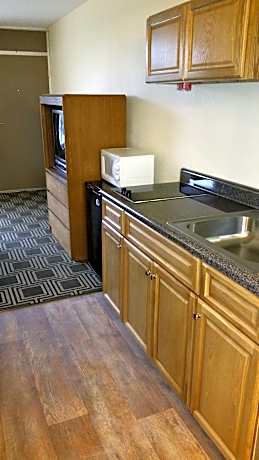 Americourt Extended Stays