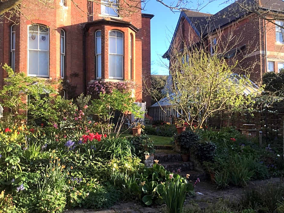 St Benedict - Victorian Bed and Breakfast