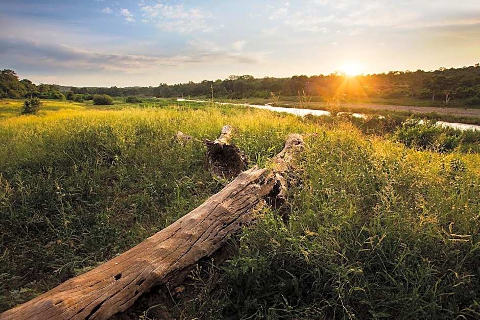 Emhosheni River Lodge