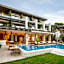 Melanippe Relaxing Hotel