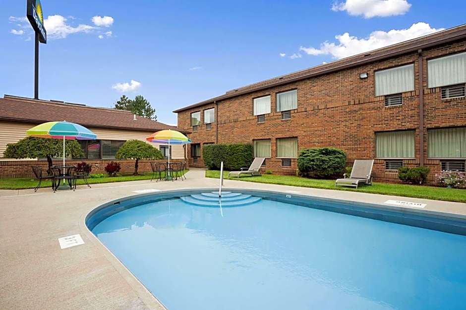 Days Inn by Wyndham Middletown