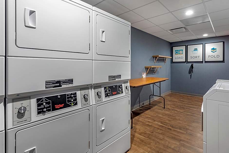 Staybridge Suites Dallas Grand Prairie By IHG