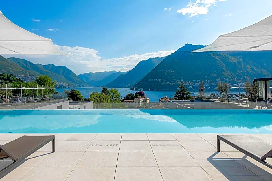 Hilton Lake Como