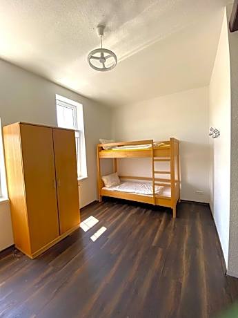 Mixed Dormitory Room