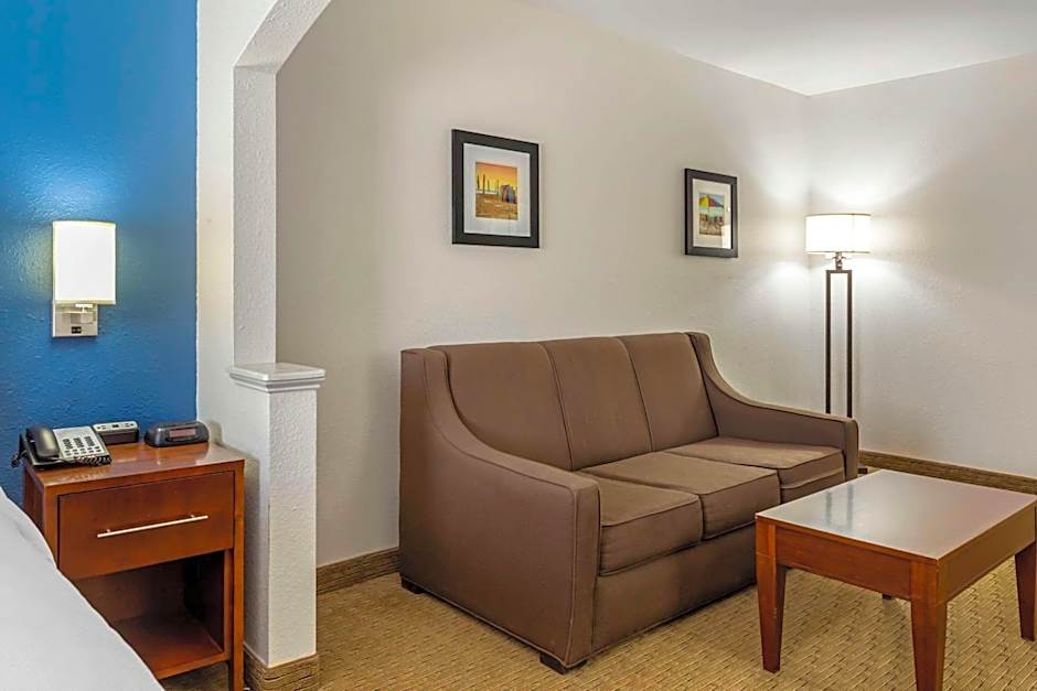 Comfort Inn Garner Clayton I-40