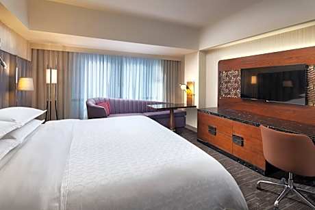 Concierge Level, Guest room, 1 King