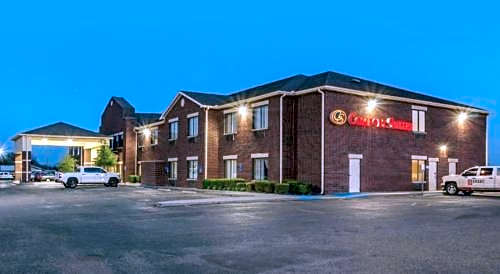 Comfort Suites Plainview