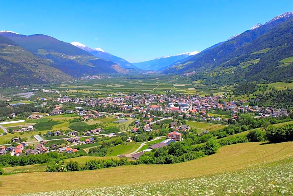 Pension & Residence Astoria