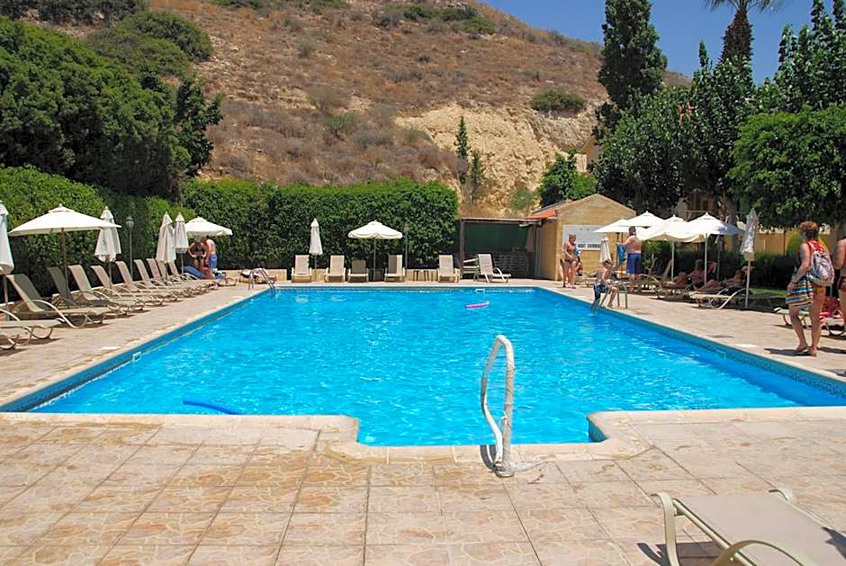 Kotzias Beach Apartments