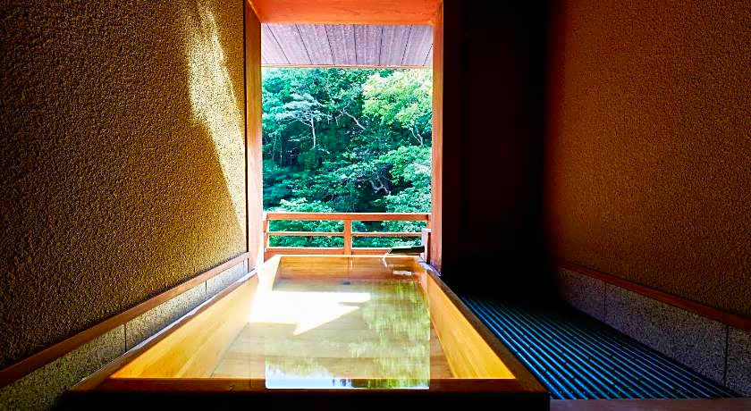 Shima Onsen Toshimaya