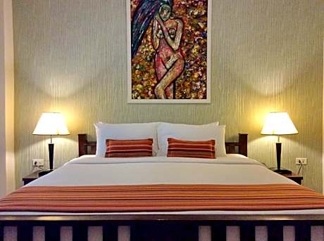 Two-Bedroom Family Suite