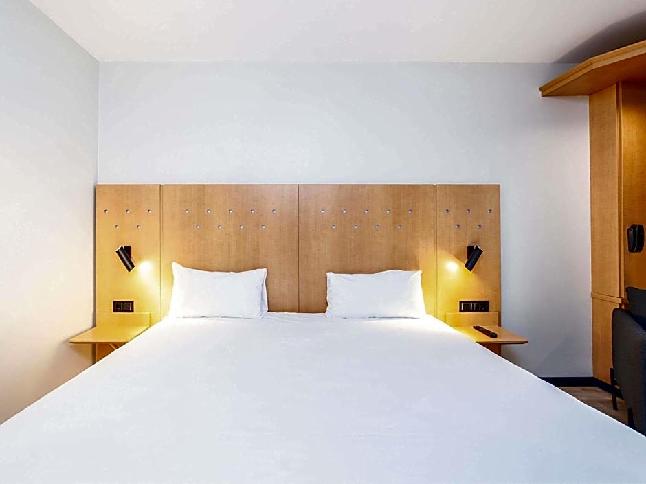 ibis Madrid Alcala de Henares La Garena