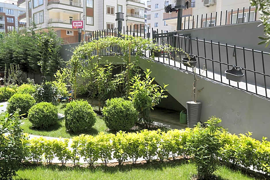 YOUR HOUSE Apart Otel