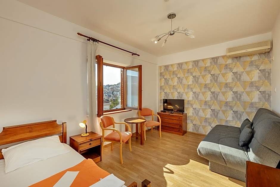 Depadans Hotela TALIA