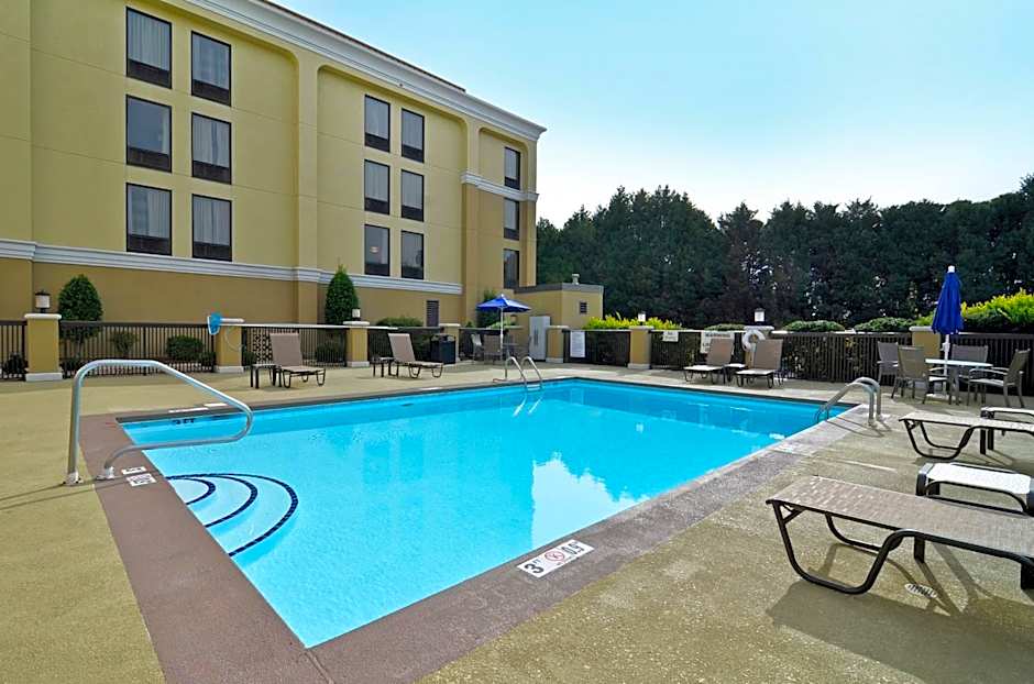 Holiday Inn Express Burlington By IHG