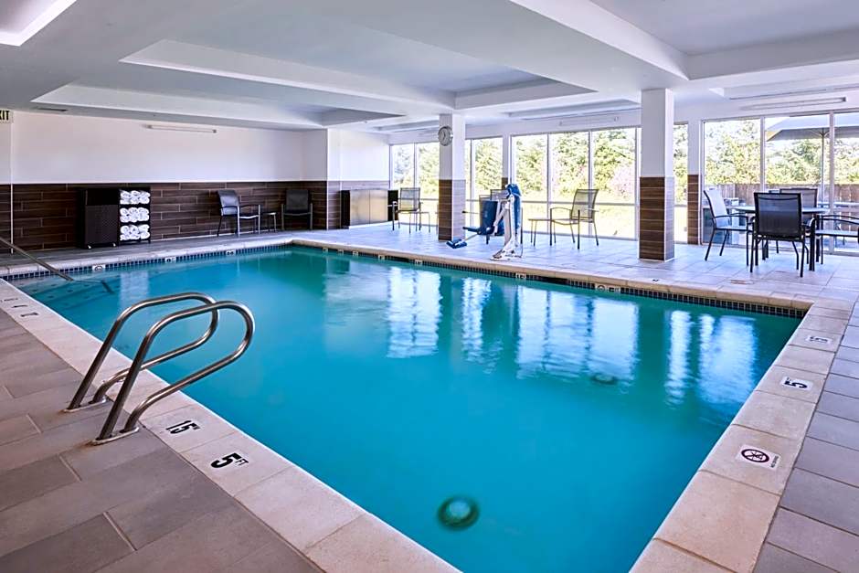 Fairfield Inn & Suites by Marriott Burlington