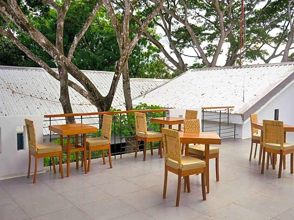 Marianne Hotel