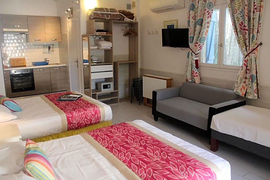 Hotel Cayrons Vence & St Paul de Vence