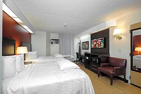 Premium Double Room with Two Double Beds - Pool Side/Smoke Free