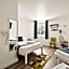 City London Hotel