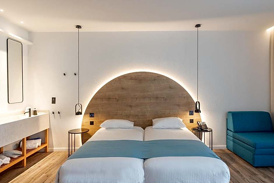 Flamingo Paradise Beach Hotel - Adults Only