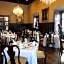 Hotel Virrey De Mendoza