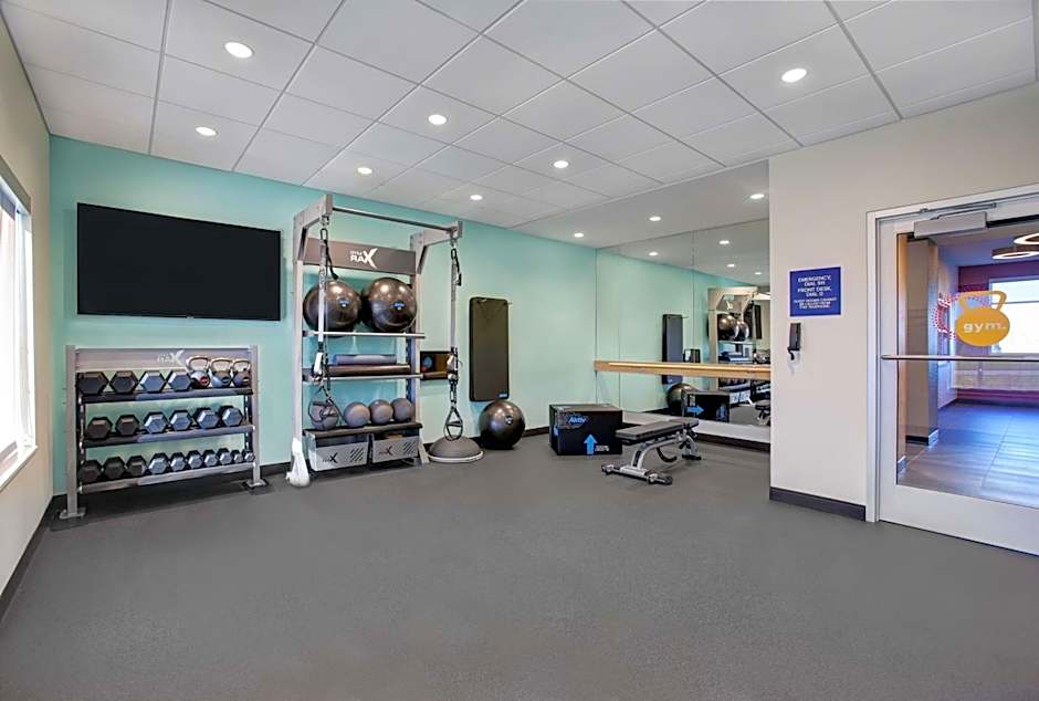 Tru by Hilton Stoughton, WI