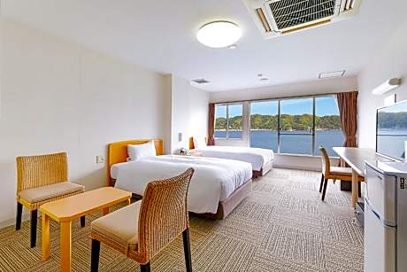 Standard Twin Room  - Private Bathroom - Non-Smoking