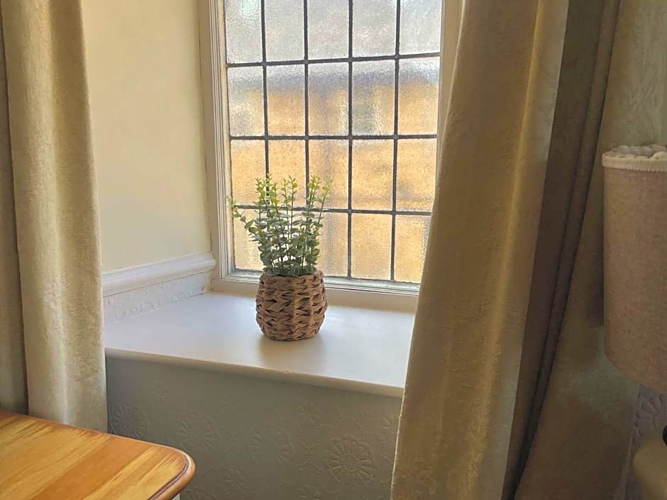 The Sibson Inn Hotel