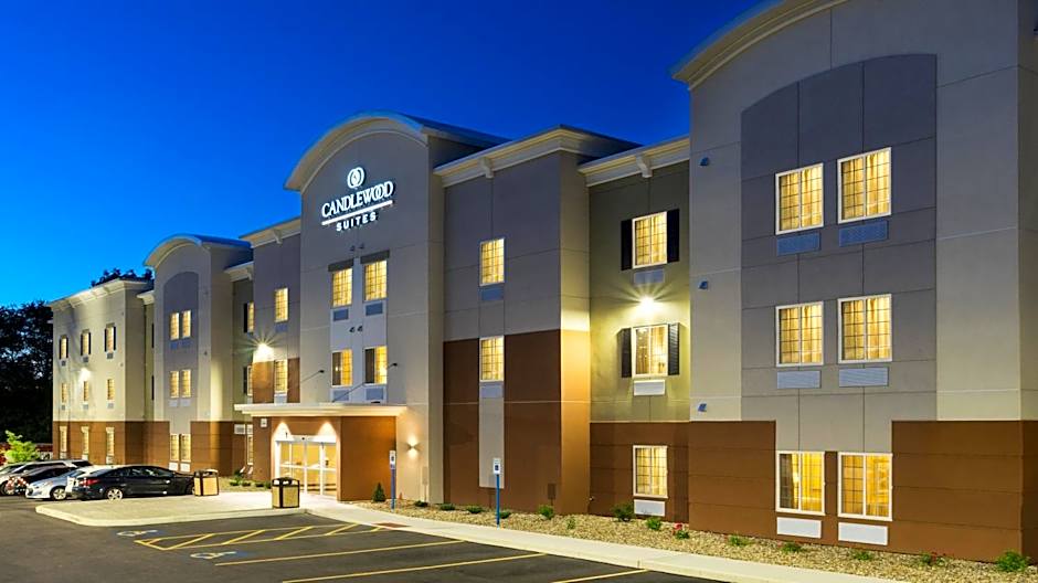 Candlewood Suites Grove City - Outlet Center By IHG