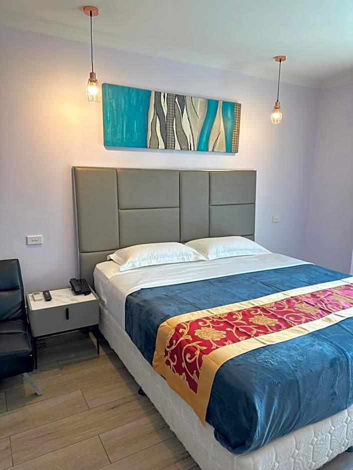 Sydney RiseOn Hotel