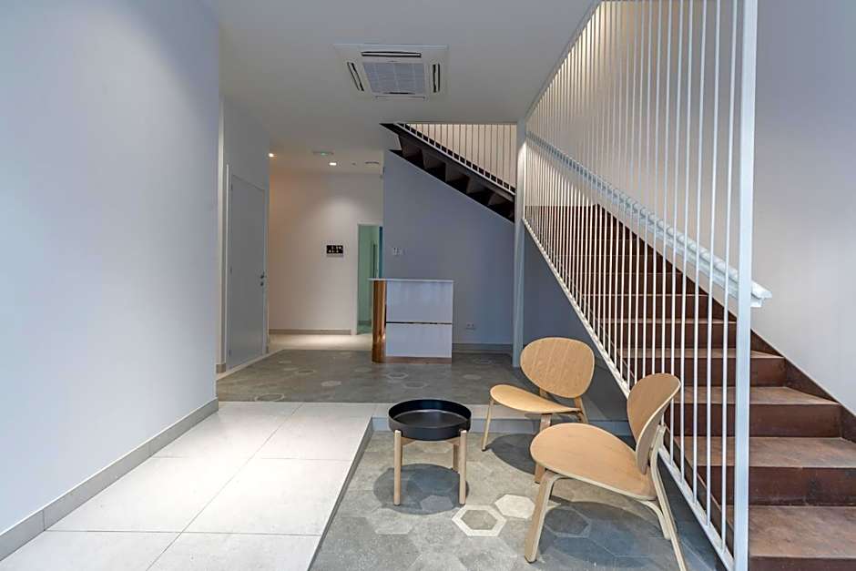 Gorgeous Apt with a Large Private Terrace