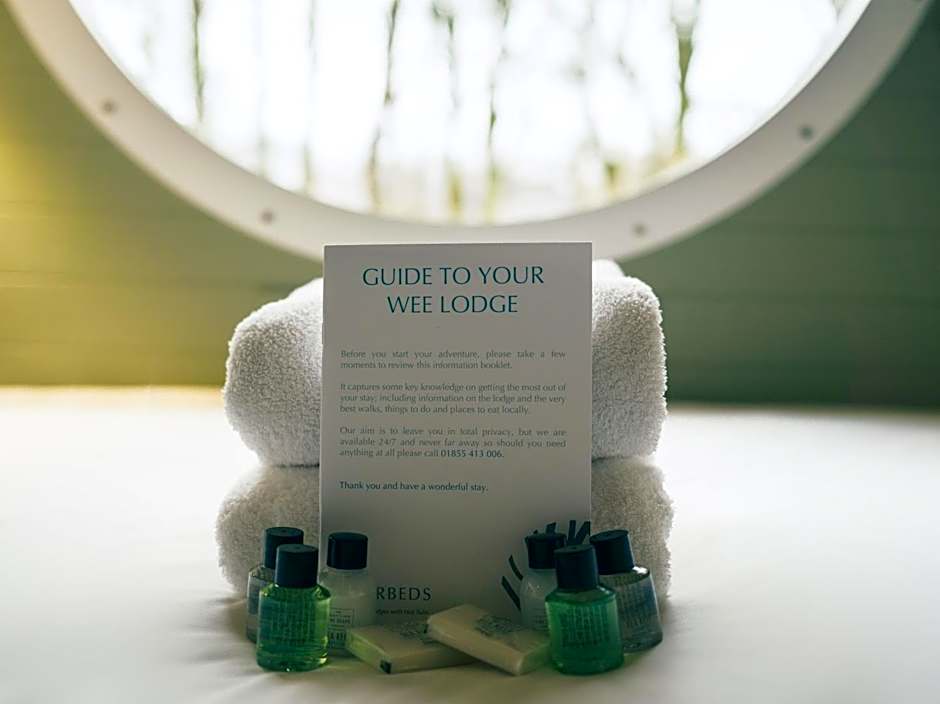 RiverBeds - Luxury Wee Lodges with Hot Tubs