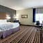 La Quinta Inn & Suites by Wyndham Buffalo Amherst
