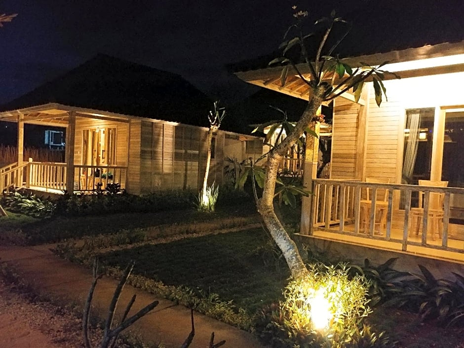 Lebaoh Nusa Cottage