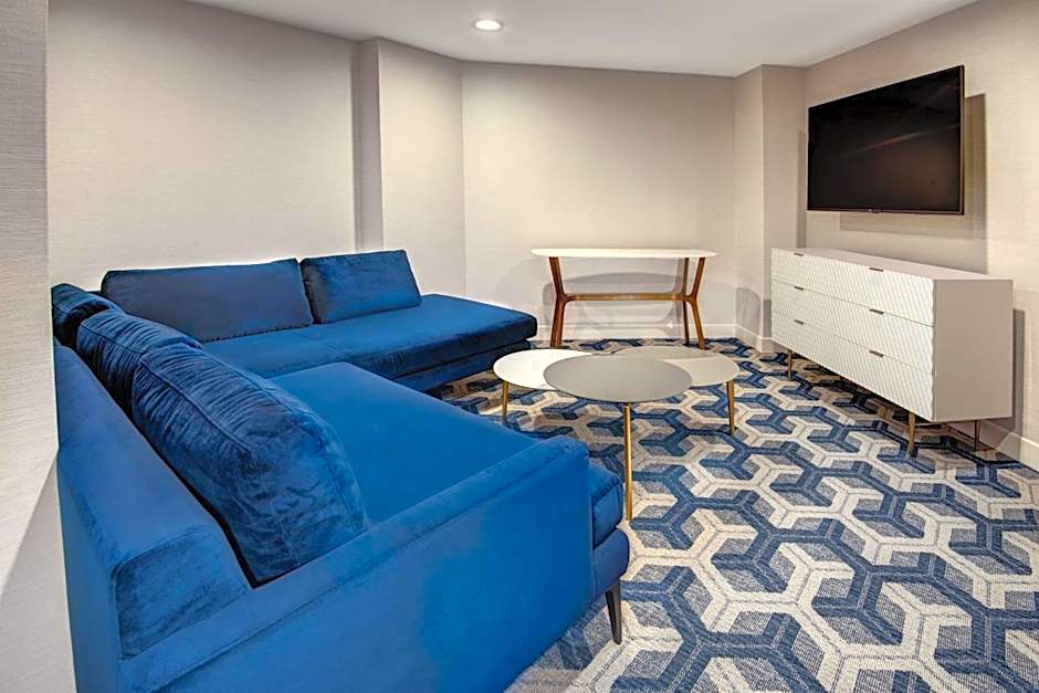 Sheraton Eatontown Hotel